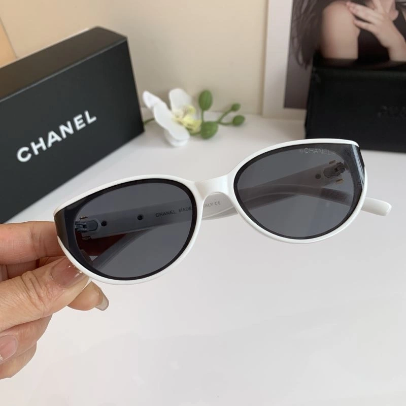 Durable Chanel Sunglasses 278069