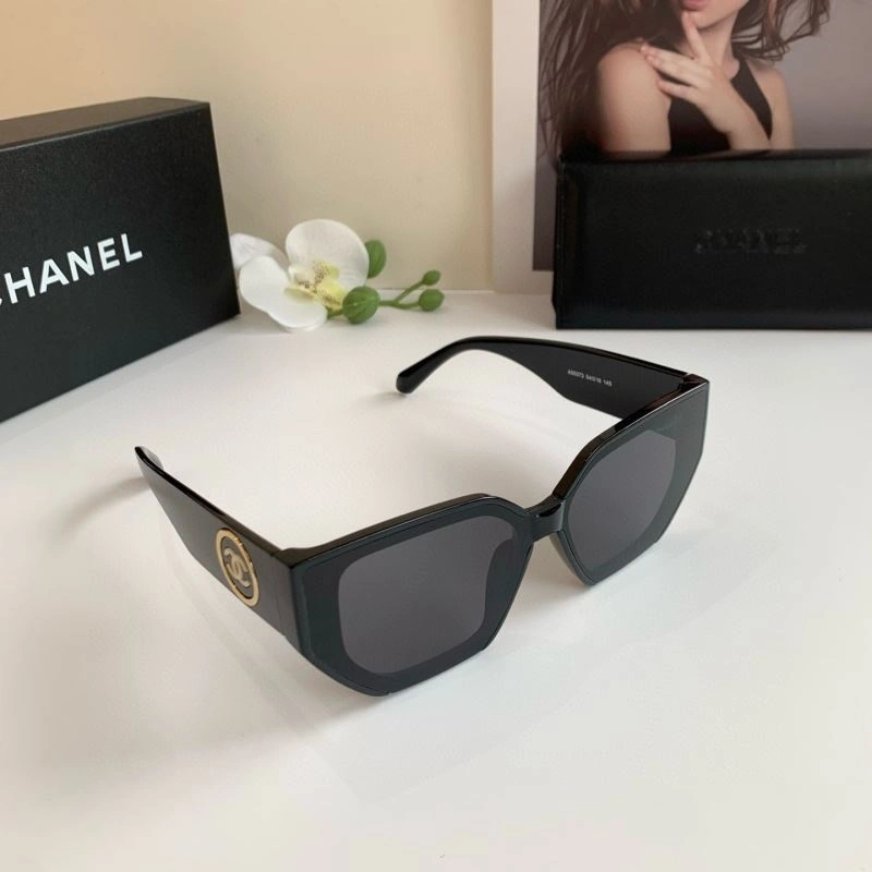 MoistureWicking Chanel Sunglasses 278054