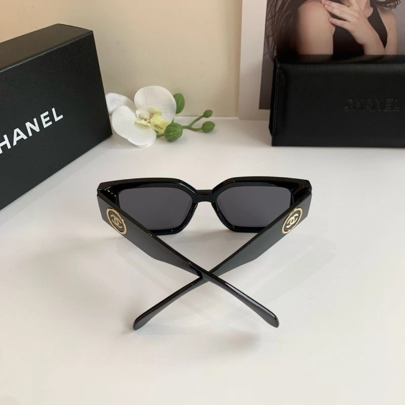 MoistureWicking Chanel Sunglasses 278054