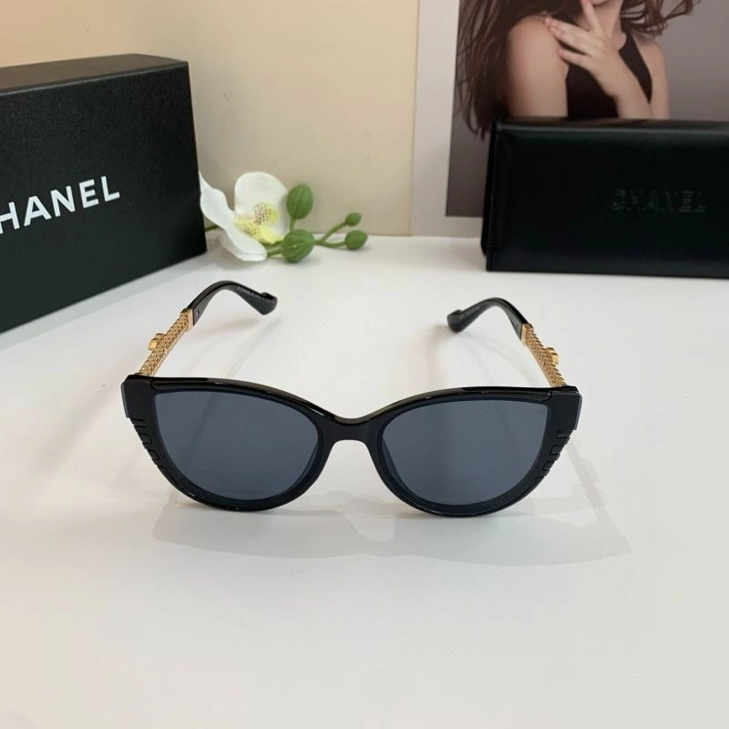 Chanel Sunglasses TravelReady 278060