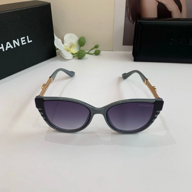 Packable Chanel Sunglasses 278058