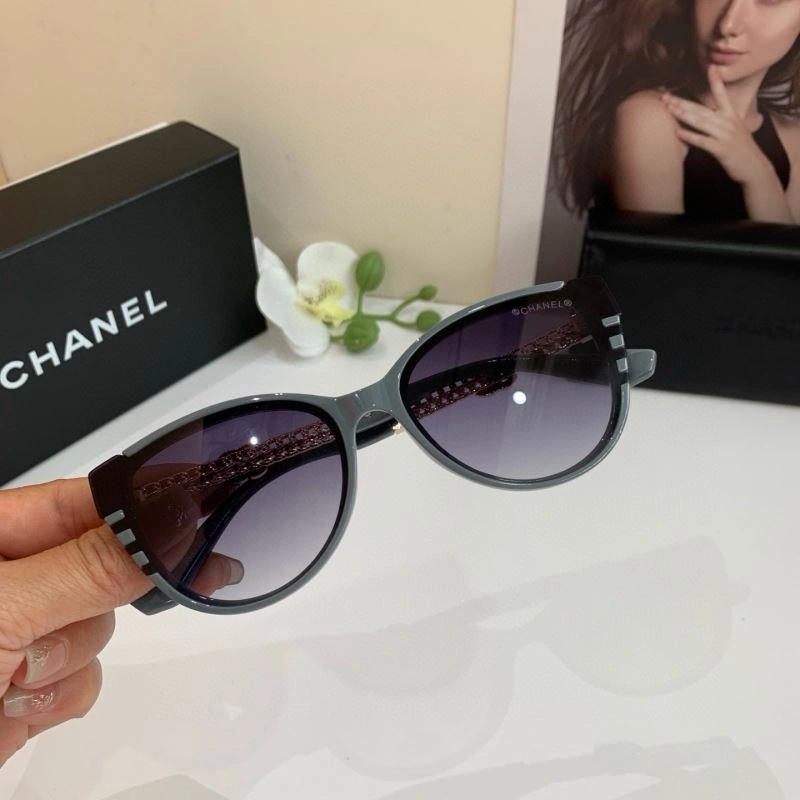 Packable Chanel Sunglasses 278058