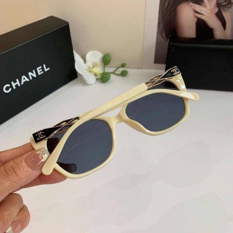 Chanel Sunglasses Comfortable 278064