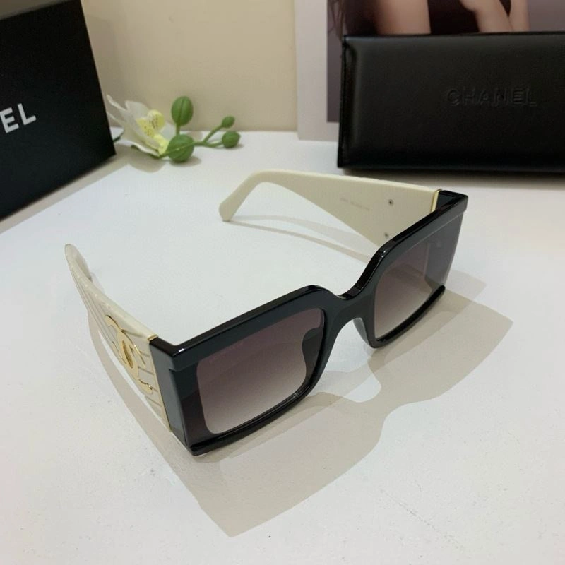 SoftTouch Chanel Sunglasses 278073