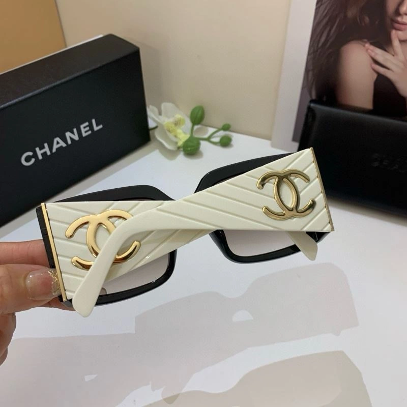 SoftTouch Chanel Sunglasses 278073