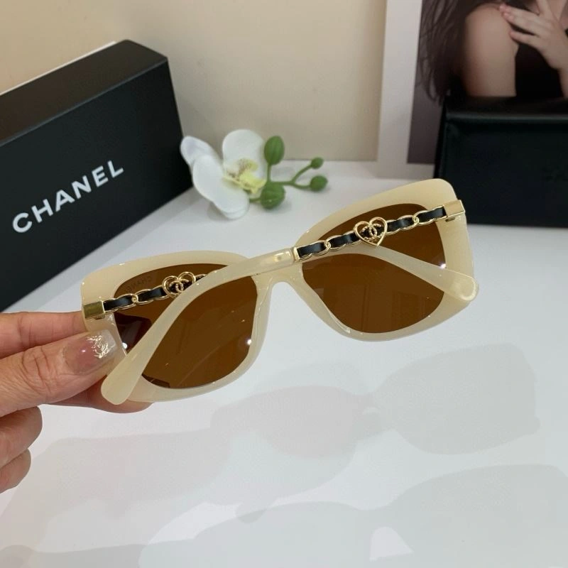 Chanel Sunglasses RelaxedFit 278044