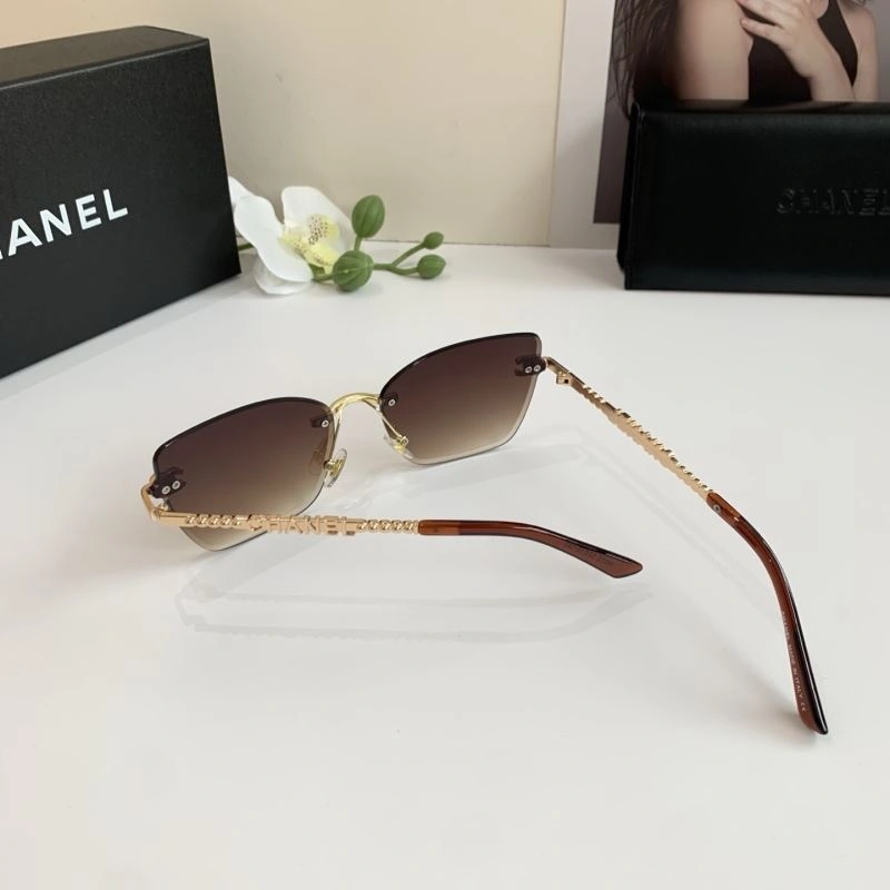 Sporty Chanel Sunglasses 278042