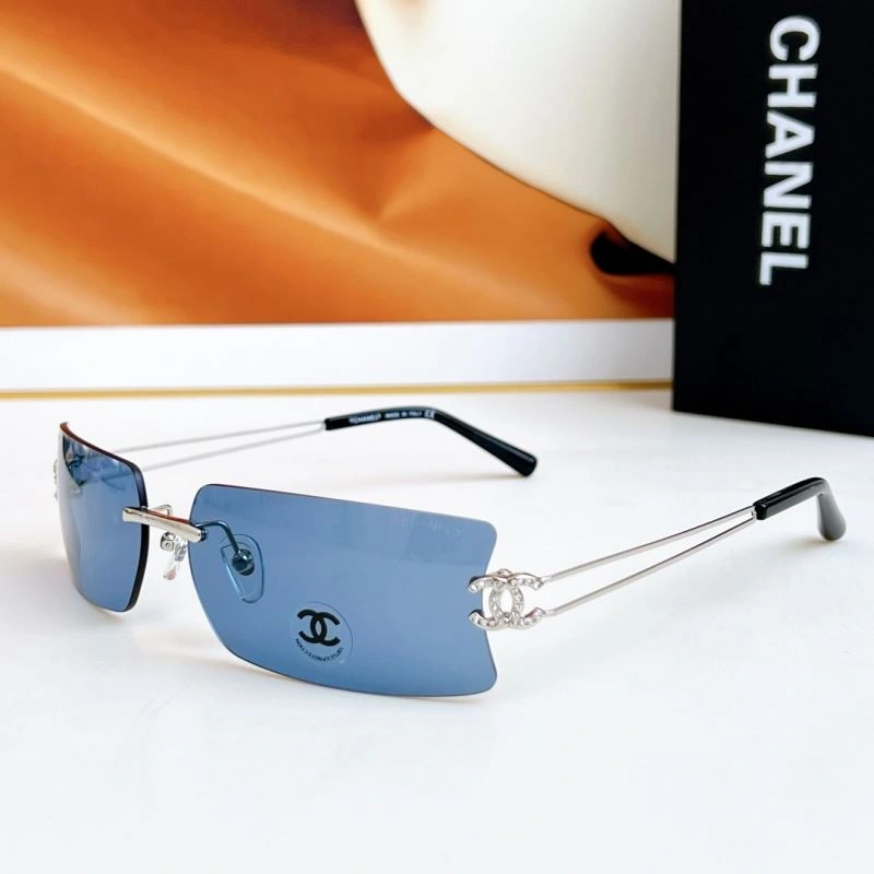 Chanel Sunglasses Durable 278039