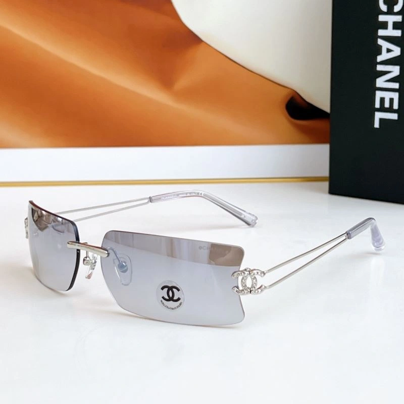 Chanel Sunglasses Durable 278039