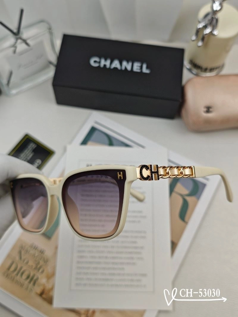 Practical Chanel Sunglasses 278036