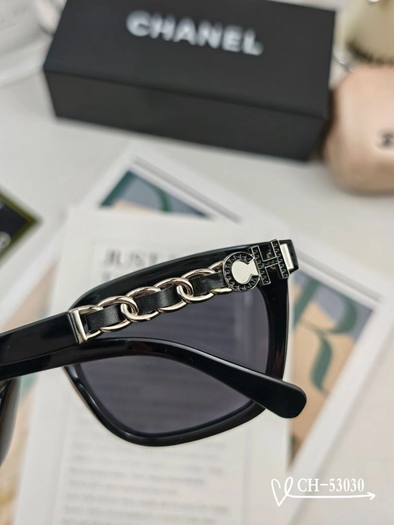 Practical Chanel Sunglasses 278036