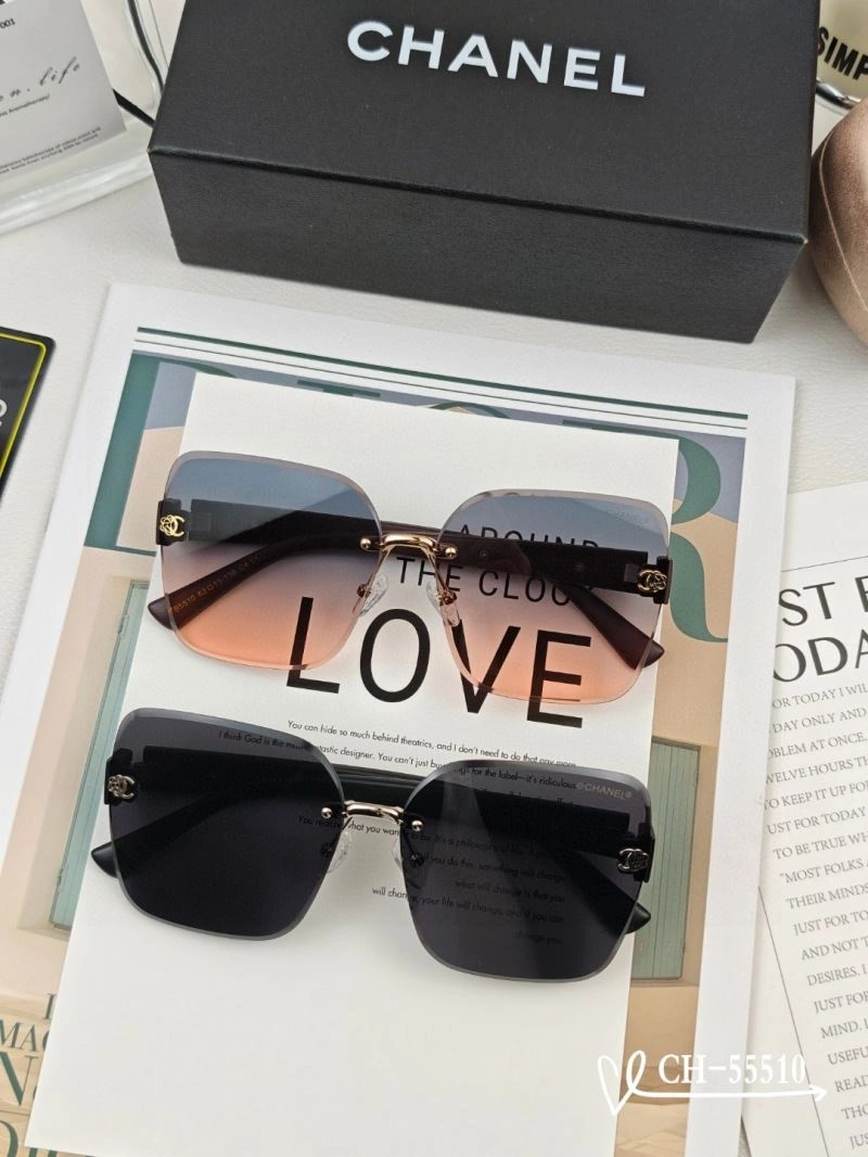 Sleek Chanel Sunglasses 278037