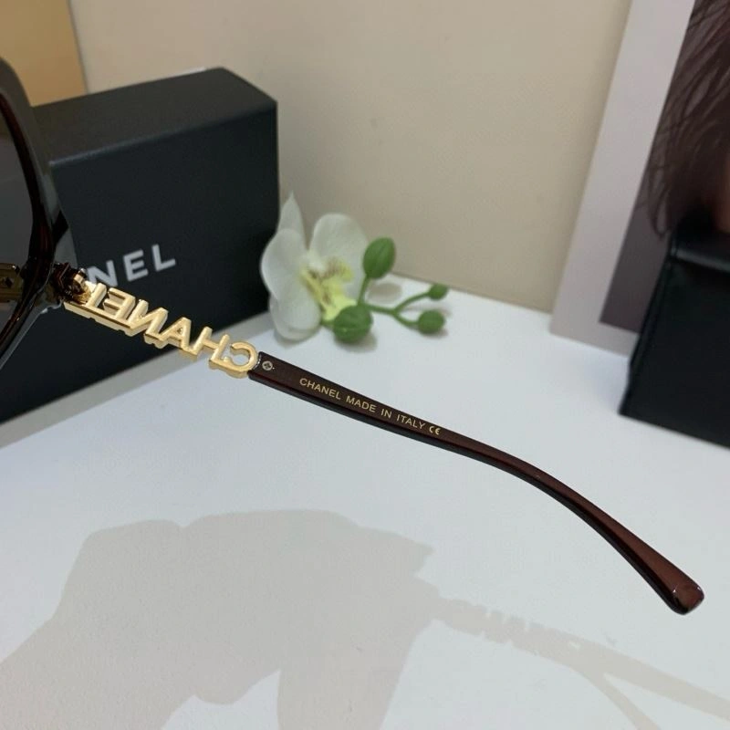 TravelReady Chanel Sunglasses 278021