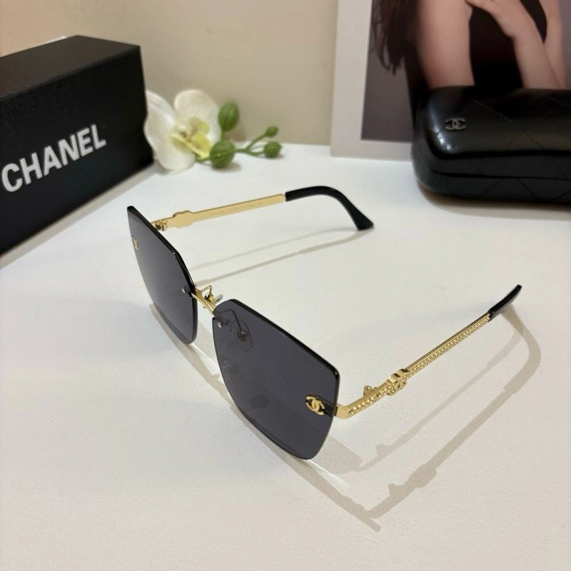 Chanel Sunglasses UrbanChic 278022