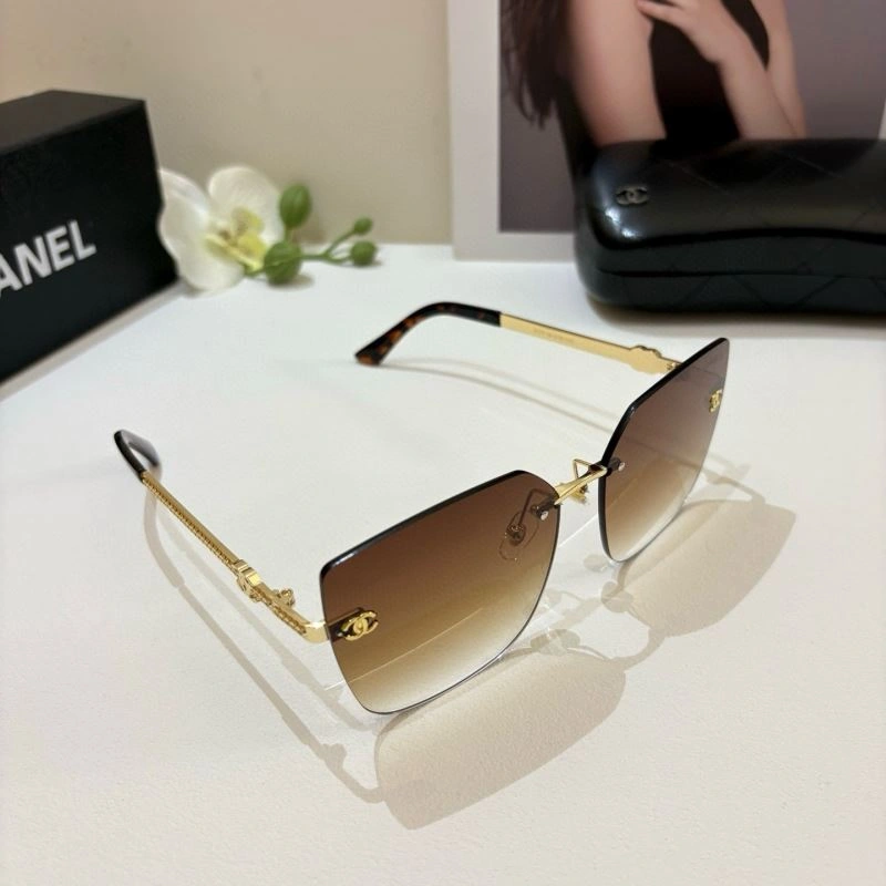 Chanel Sunglasses StreetReady 278023