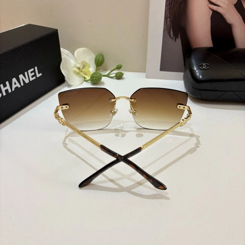 Chanel Sunglasses StreetReady 278023