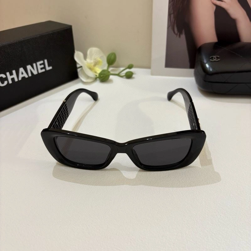 Chanel Sunglasses Cozy 278012