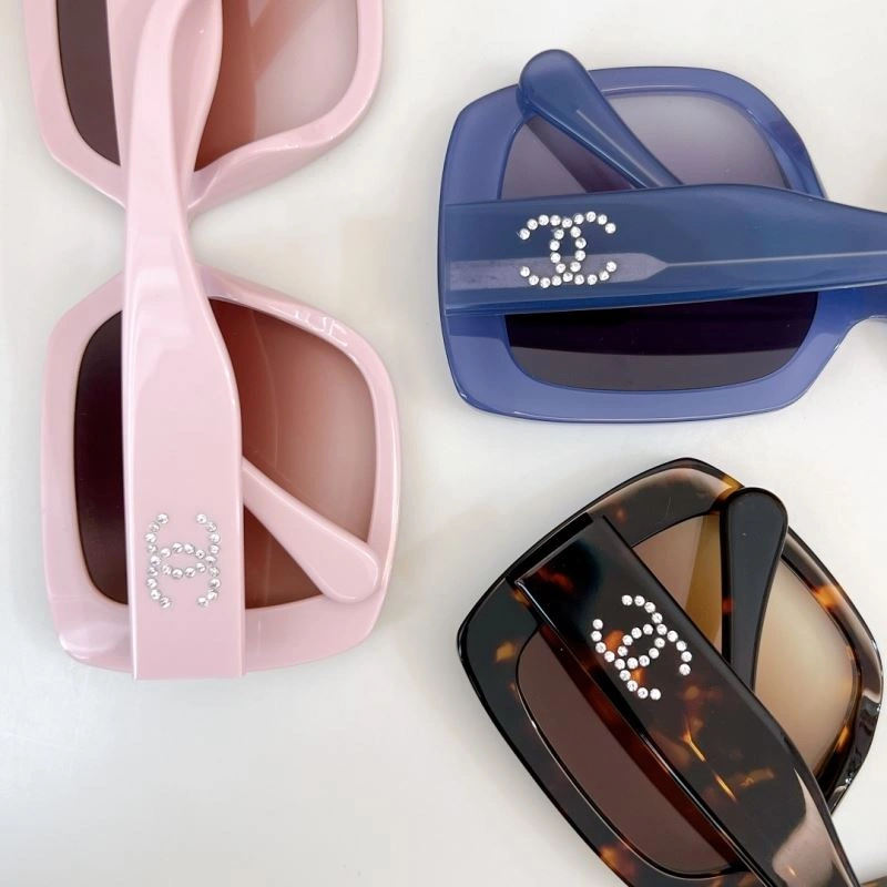 ModernLook Chanel Sunglasses 278003