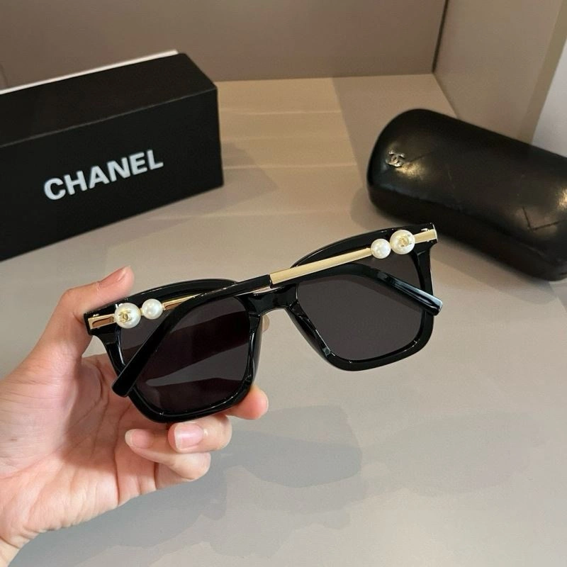 RelaxedFit Chanel Sunglasses 277997