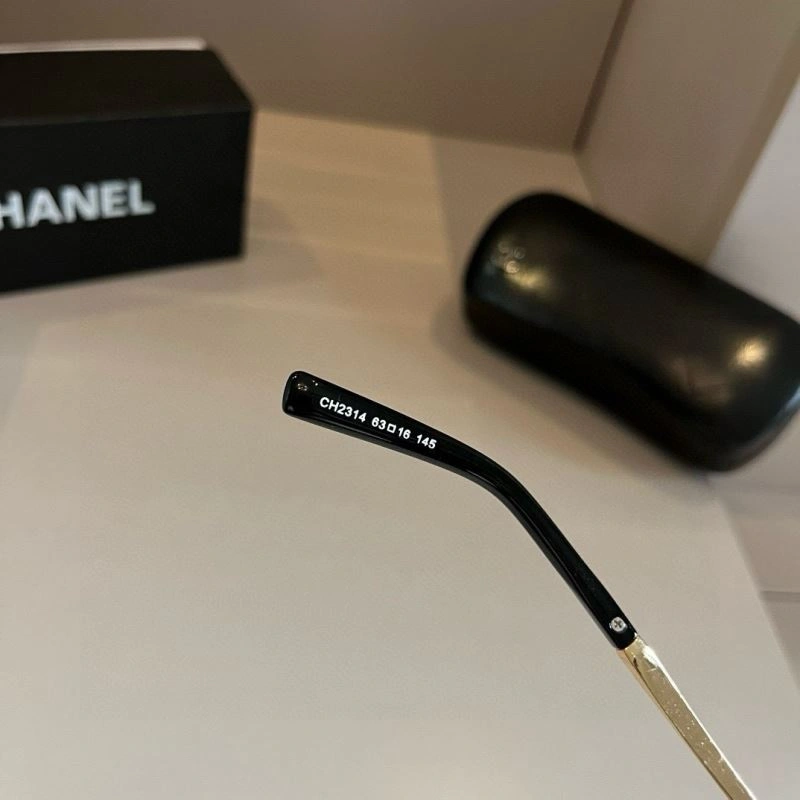 RelaxedFit Chanel Sunglasses 277997