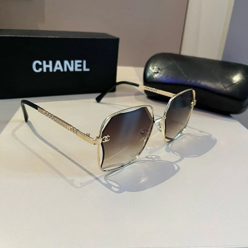 Stylish Chanel Sunglasses 277991