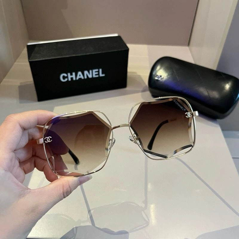 Stylish Chanel Sunglasses 277991