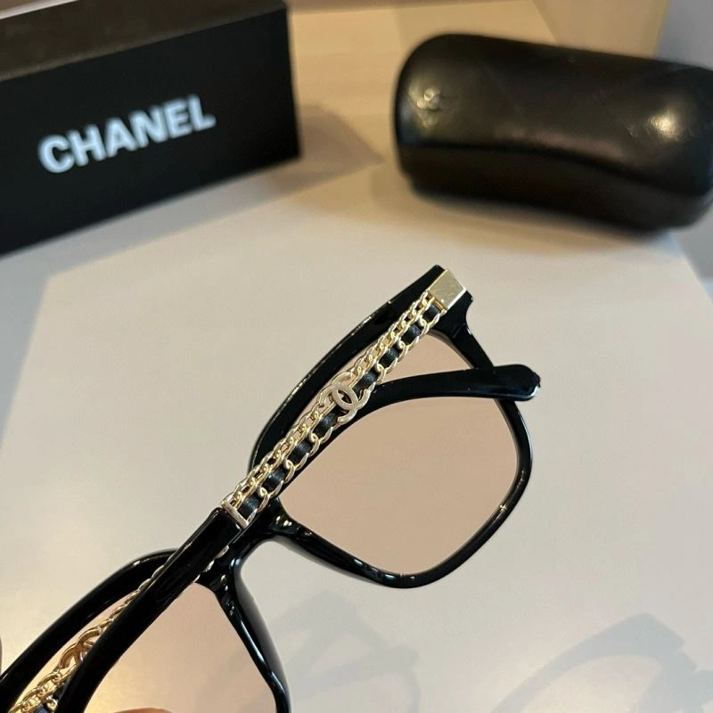 Vibrant Chanel Sunglasses 277976