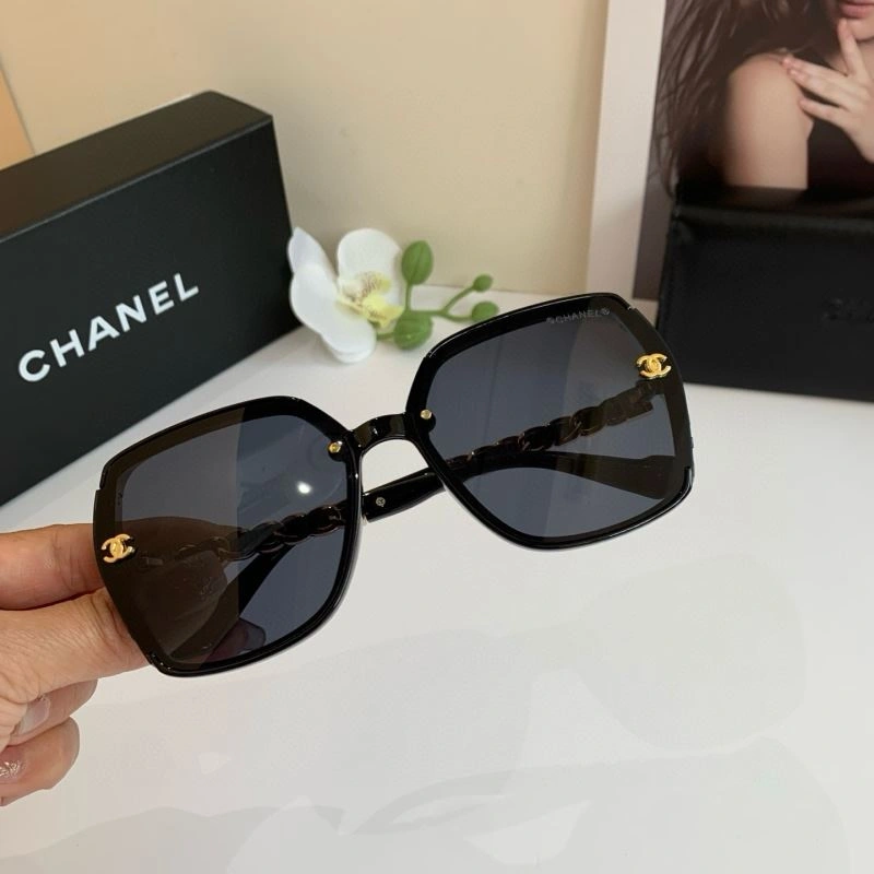 Chanel Sunglasses WellDesigned 277987