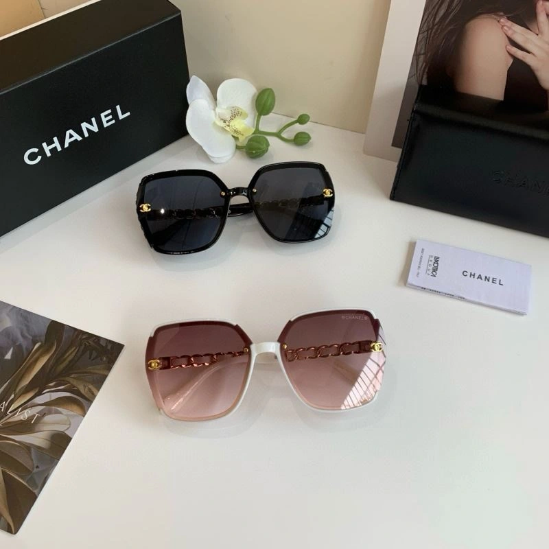 Chanel Sunglasses Bold 277980