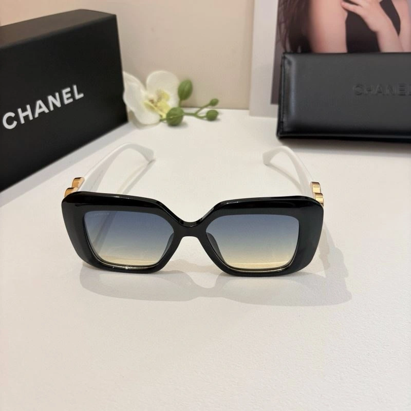 RelaxedFit Chanel Sunglasses 277992