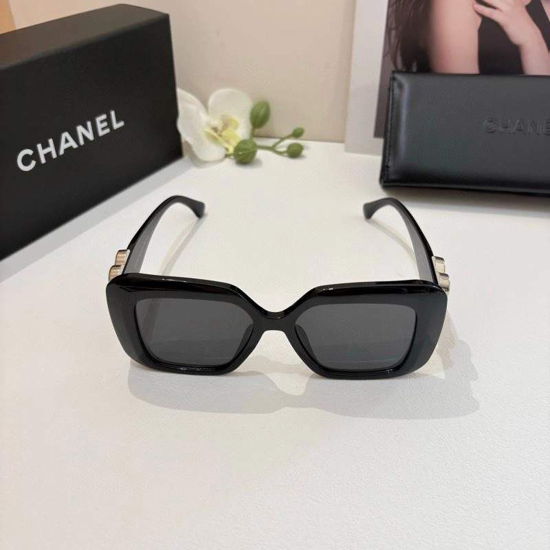 Elegant Chanel Sunglasses 277972