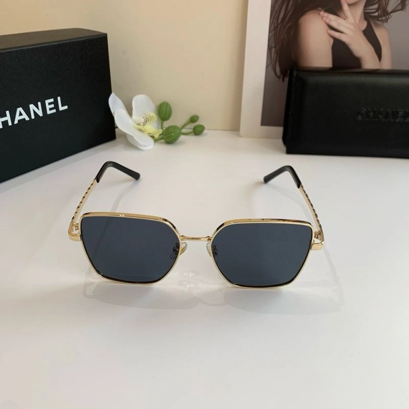 Chanel Sunglasses Bold 277986
