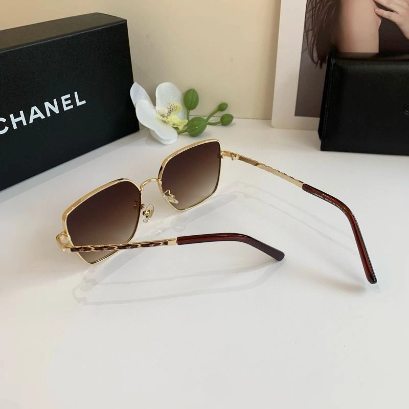 Resilient Chanel Sunglasses 277990