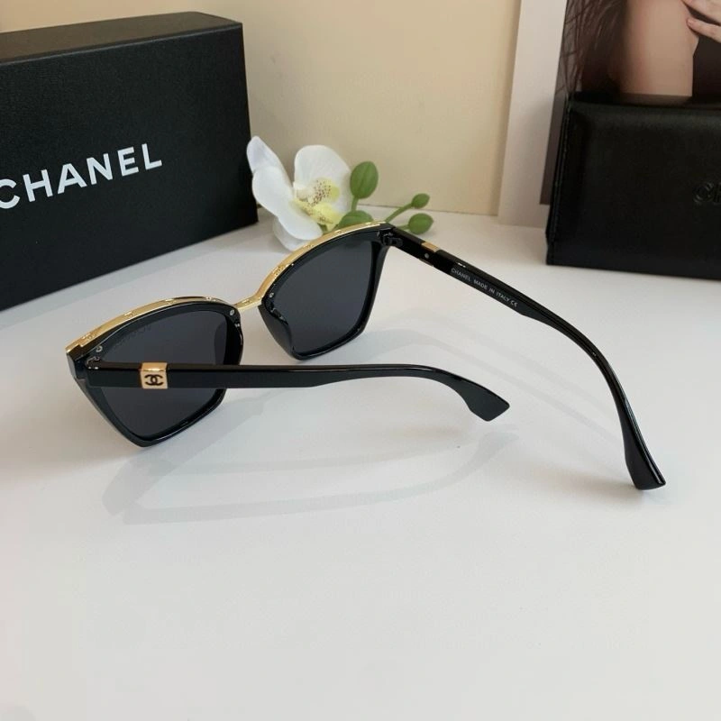 Chanel Sunglasses UrbanStyle 277965