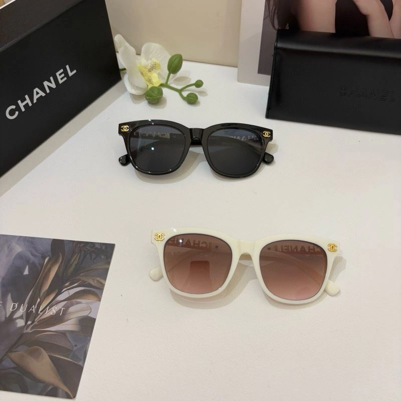 Chanel Sunglasses ModernLook 277960