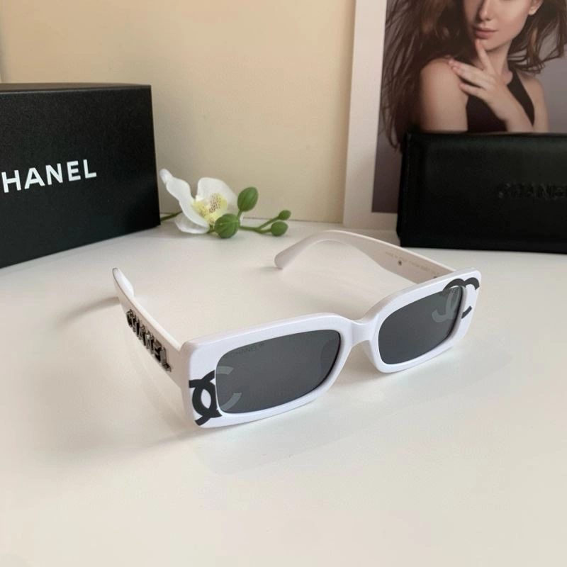 Chanel Sunglasses Resilient 277955