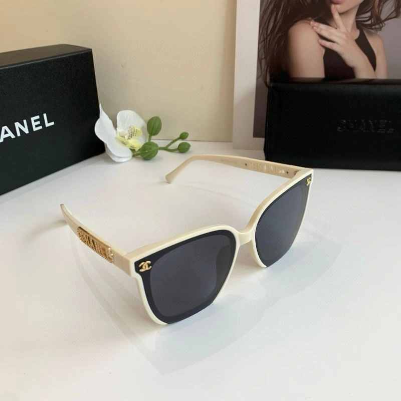 UrbanChic Chanel Sunglasses 277937