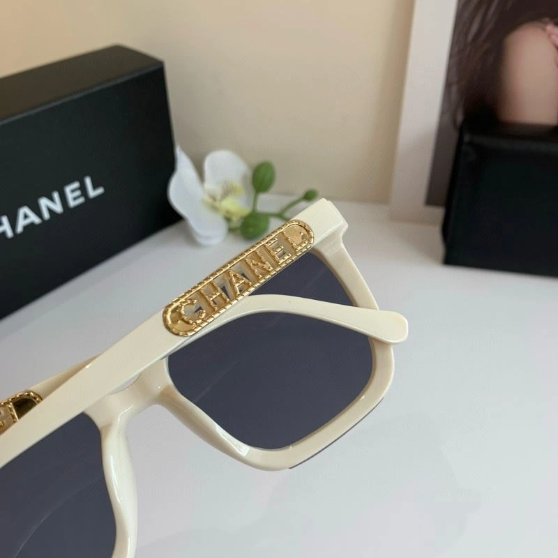 UrbanChic Chanel Sunglasses 277937