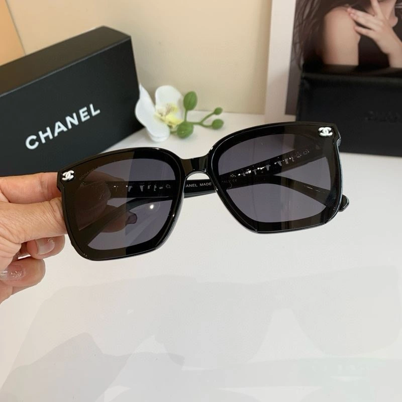 Sporty Chanel Sunglasses 277926
