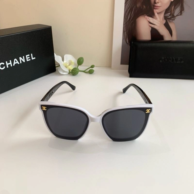 Chanel Sunglasses EyeCatching 277940