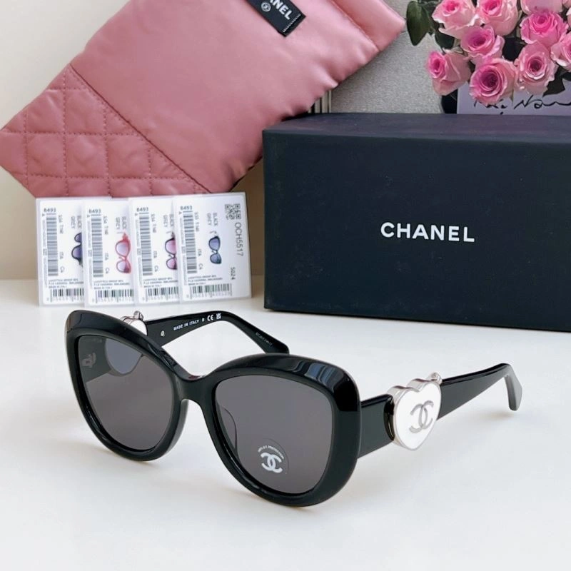Snug Chanel Sunglasses 277949