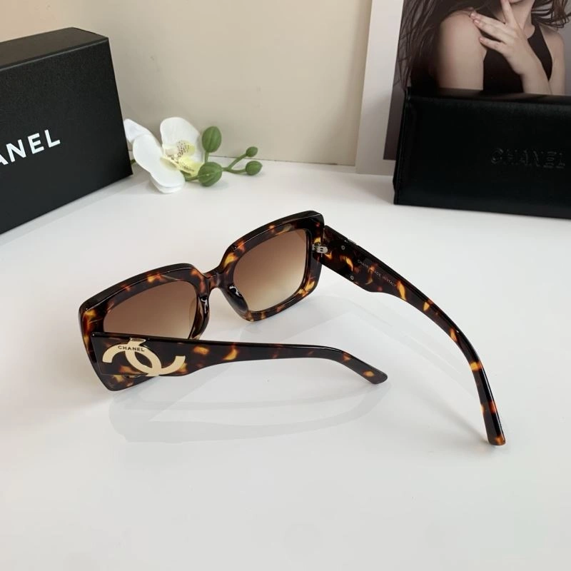 Chanel Sunglasses Breathable 277936
