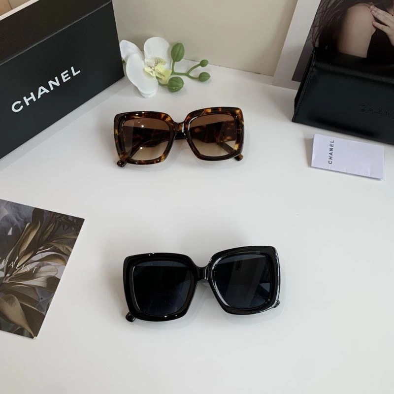 Chanel Sunglasses Breathable 277936