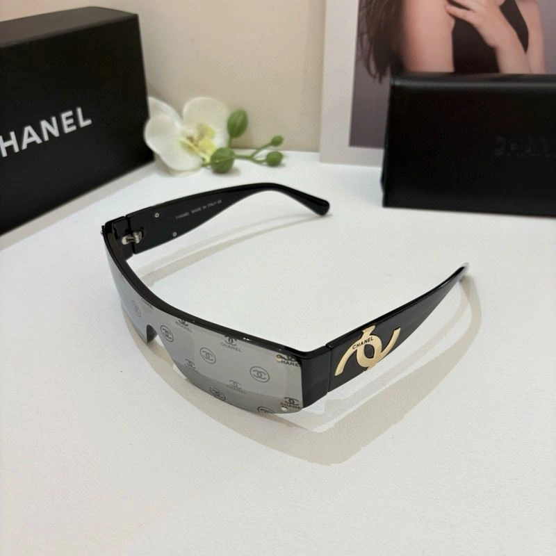 Modern Chanel Sunglasses 277929