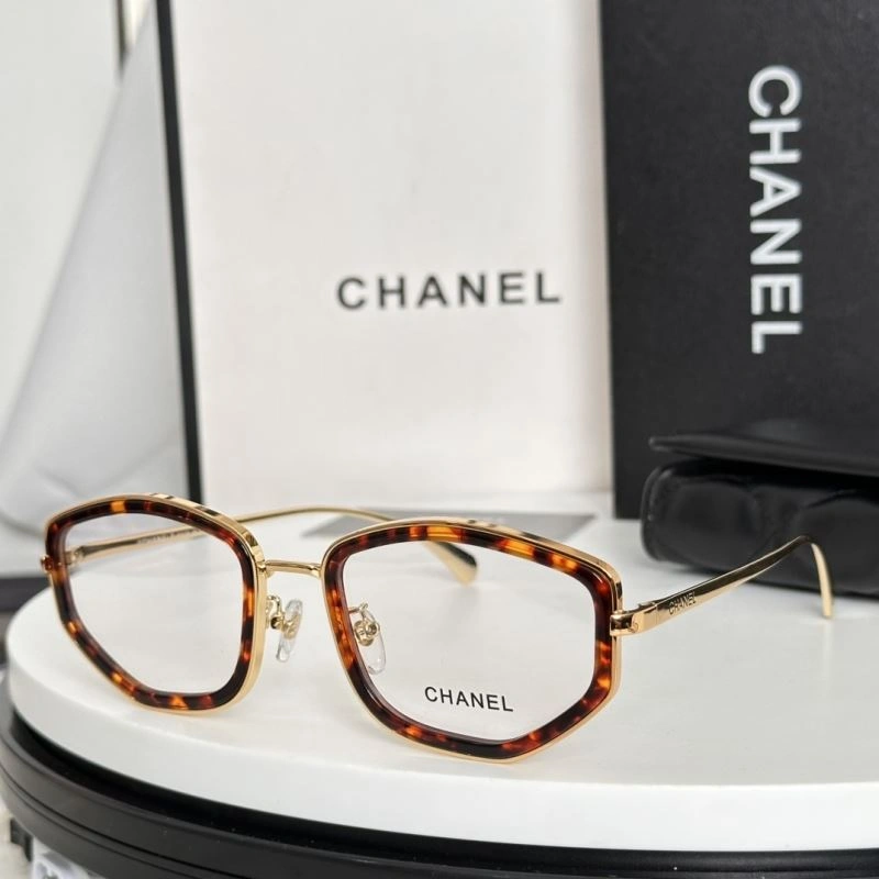 Chanel Sunglasses Vibrant 277947