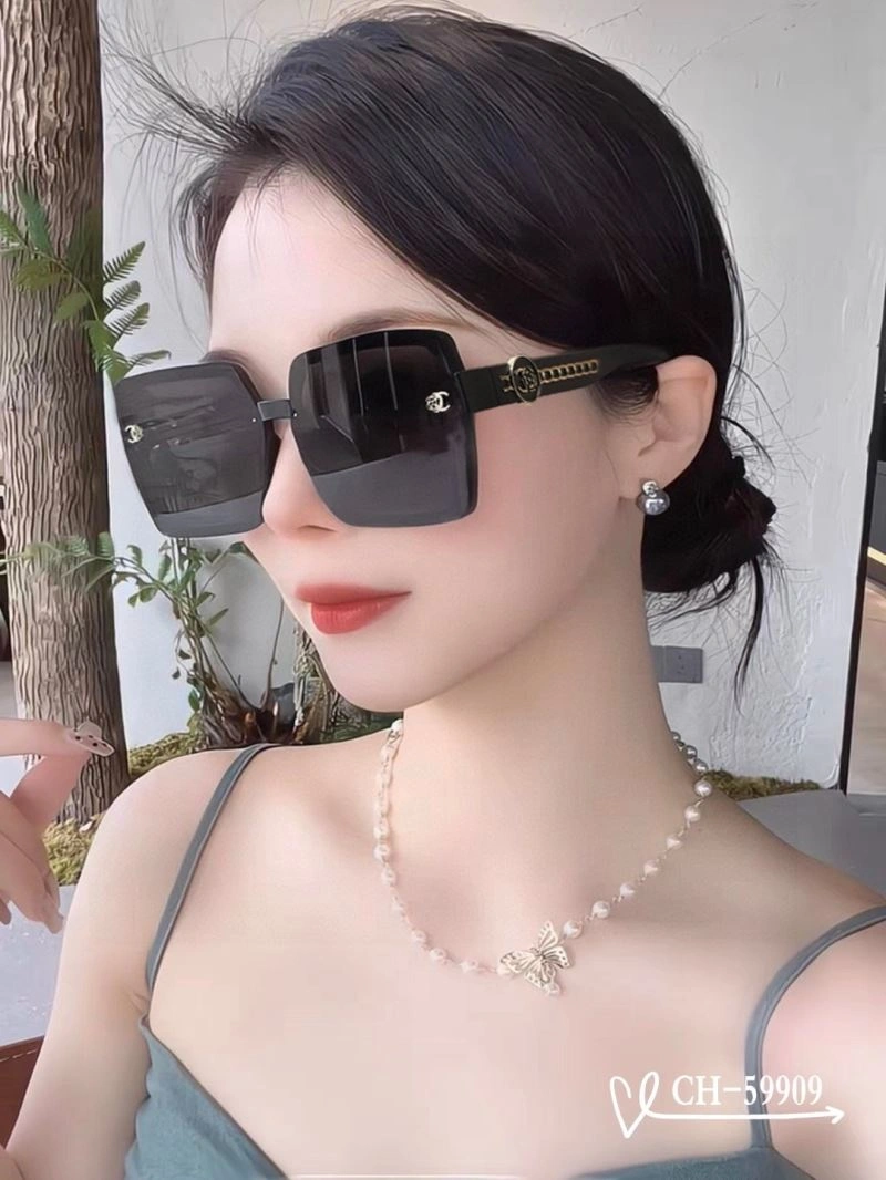 Functional Chanel Sunglasses 277921