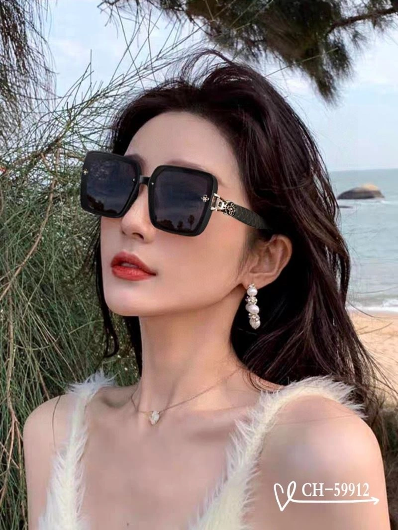 Effortless Chanel Sunglasses 277933