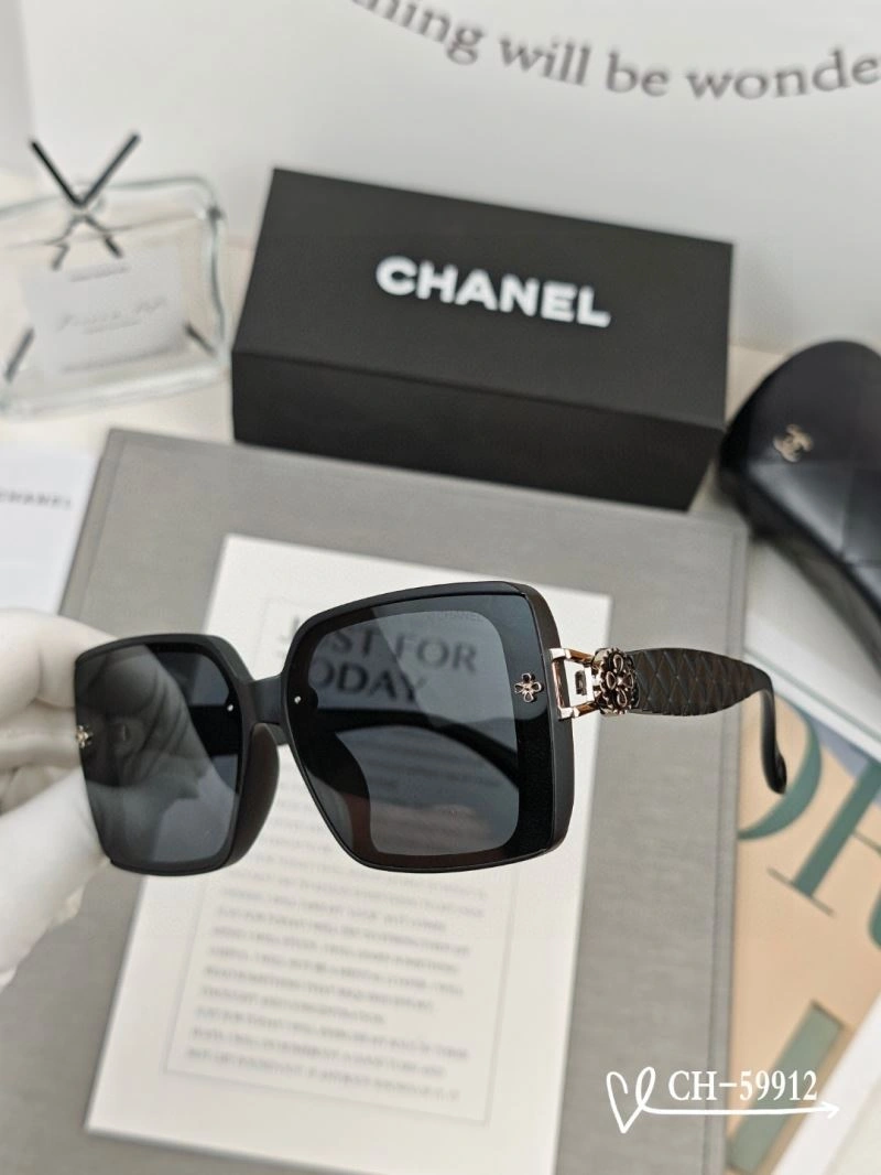 Effortless Chanel Sunglasses 277933