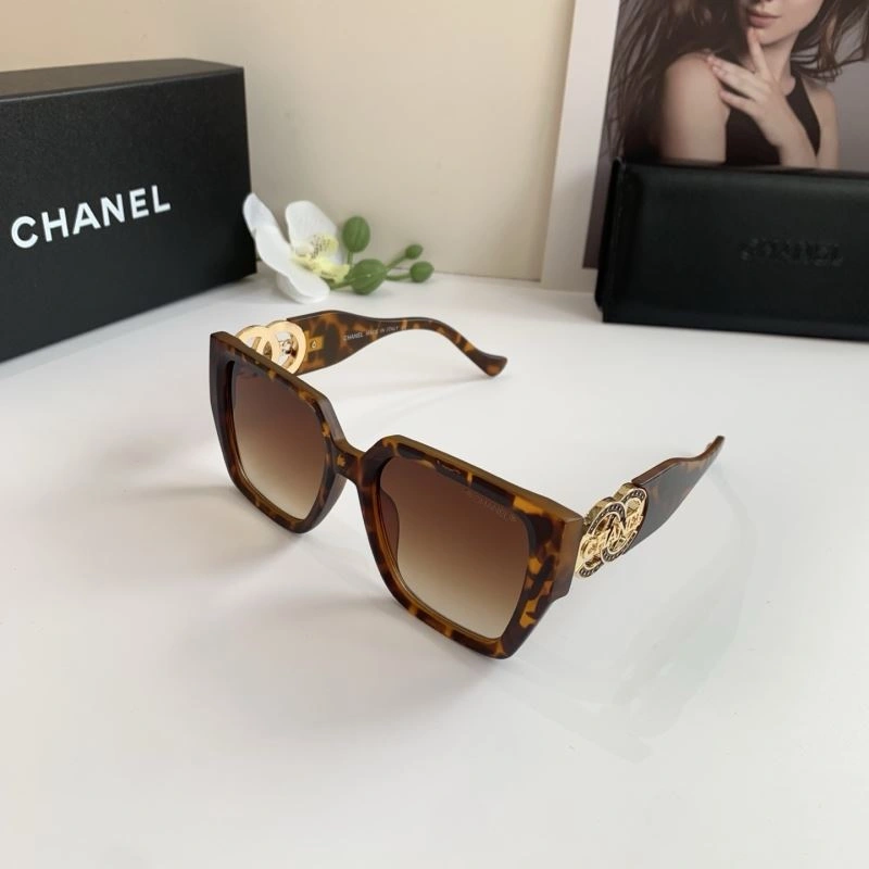 SoftTouch Chanel Sunglasses 277906