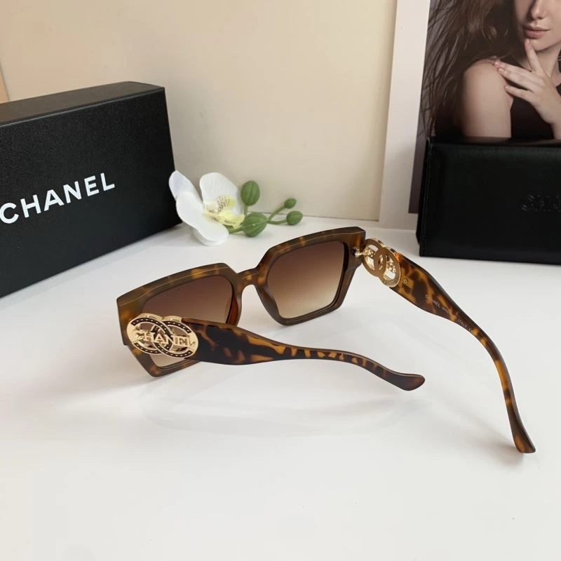 SoftTouch Chanel Sunglasses 277906